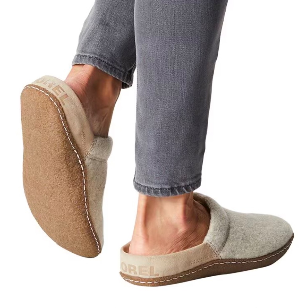 Sorel size 9 slippers, worn once